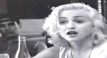 ການຢ່າຮ້າງຢືນອອກສໍາລັບ fucking,ໄດ້ຮັບ cum ສຸດໃບຫນ້າຂອງນາງ.