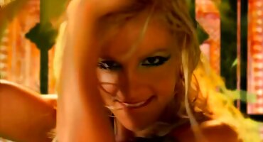 ໃຫ້ແມ່ບົດຫນຸ່ມ fuck.