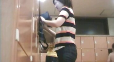 Pranker ໃສ່ cock ໃນກົ້ນຂອງລາຕິນຈາກບໍ່ມີຫຍັງເຮັດ.