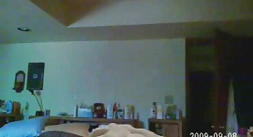 ຄ່ໍາ ladies ສຸດທ້າຍທີ່ມີການຮ່ວມເພດແລະ cock.