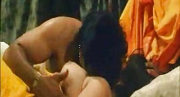 ຜູ້ກວດກາ fucks ກັບຜູ້ຊາຍ.