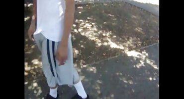 ໄຟ FirEnna FirOrks ດູດ cock ແລະມີເພດສໍາພັນ.