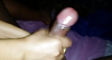 ປູກຜິວເນື້ອສີຂາວໃນກົ້ນ.