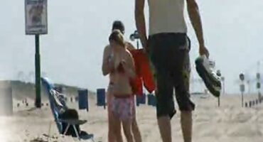 ດູດ cock ໃນຫມວກ.