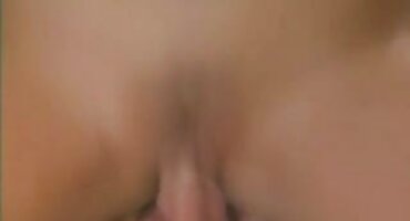 Indulge ໃນ depravity ຈາກການຮ່ວມເພດກຸ່ມ.