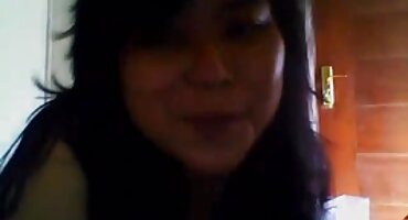 ຜິວເນື້ອສີຂາວ fucks ກັບ Ambal tattooed.