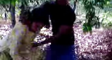 Mirita ແຕ່ງງານກັບກຸ່ມຄູ່ຜົວເມຍ.