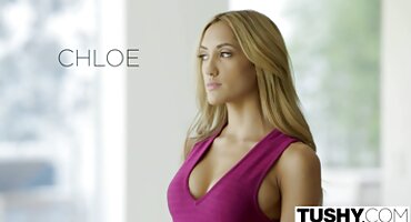 Chloe Cherr scopa fucks ກັບ stepmom ຈາກທາງຫລັງຂອງເຄື່ອງສັ່ນສະເທືອນ.