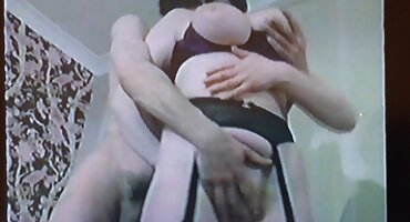 ກຸ່ມຮ່ວມເພດກັບ realtor.