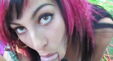 ການຮ່ວມເພດກຸ່ມແຂງທີ່ມີການເຈາະສອງເທົ່າແລະ blowjob.