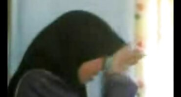 ພັດທະນາກົ້ນຂອງທ່ານກ່ອນທີ່ຈະມີເພດສໍາພັນກັບສອງ.