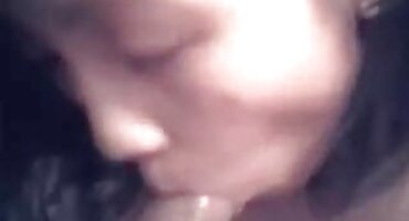 Timo ຍາກ scopa fucks ແຟນຂອງລາວໃນກົ້ນ.