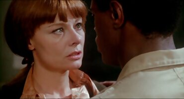 J AmieettEtt ມີການເຄື່ອນໄຫວໃນກິລາແລະເພດ.