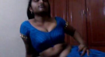 Lana ອາລົມໄດ້ເອົາ cock ໃຫຍ່ໃນກົ້ນຂອງນາງ.