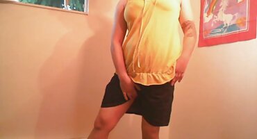 ຕົວແບບອູແກຣນ fucked ໂດຍສິລະປິນ.