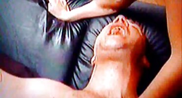 Fucking ໃນເອກະສານຫ້ອງການ.