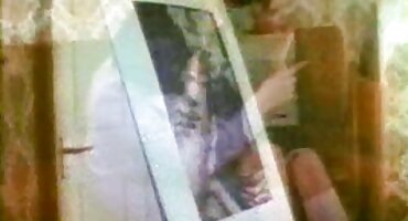 Milf ພົບຜູ້ຊາຍທີ່ມີເພດສໍາພັນ.