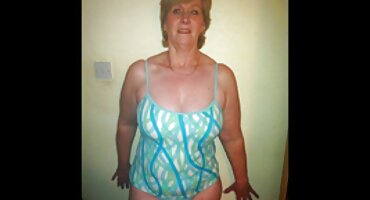 ຊິລິໂຄນ bitch fucked ໃນຫ້ອງການ.