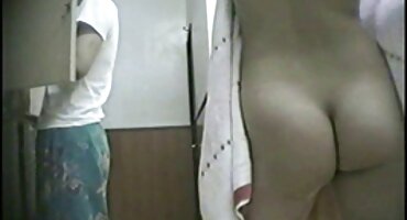 Kendra Spade ມີເພດສໍາພັນທາງຮູທະວານ.